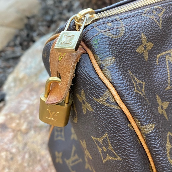 Auth Louis Vuitton speedy 35 rare scarf monogram bag showstopper ❤️❤️ - Picture 3 of 10